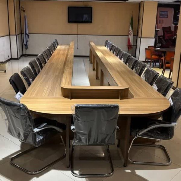 میز کنفرانس بیضی 25 نفره